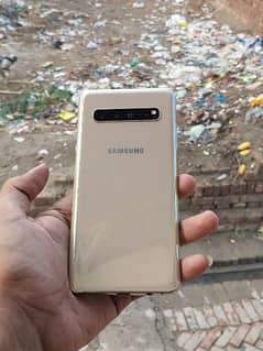 Samsung s10 5G  8/256  27000