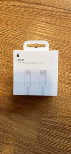 iphone 15  c to c cable 0