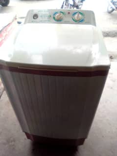 Washing machine in good condition