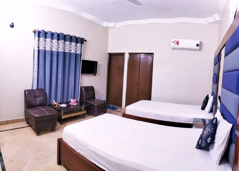 Subhan Palace Family Guest House Gulshan Near Millennium airport 3