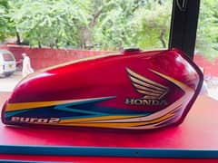 honda 125 fuel tank and case