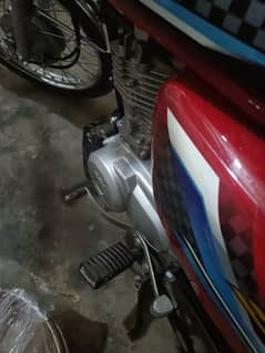 Honda 125cc sale contact Nubar 0300/1525/113