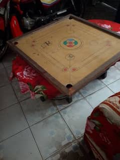 caroom board