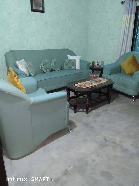 5 seater sofa 40,000  diwan 15,000 0