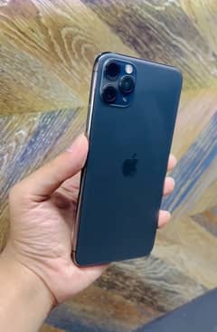 Iphone 11 pro max 256 PTA Approved with full box