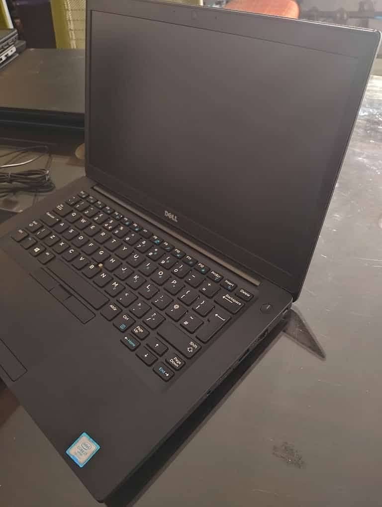 Laptop Dell Latitude 3540 2