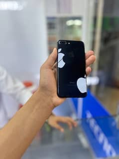 iphone 7 plus  pta approved 25k demand