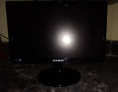 Samsung S19A100N LED