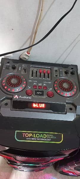 Audionic DJ 400 SPEKERs 2