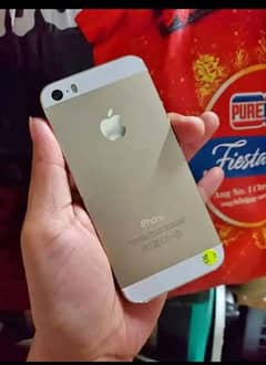 I phone 5s pta approved 64gb 0322,7573476 Whatsapp