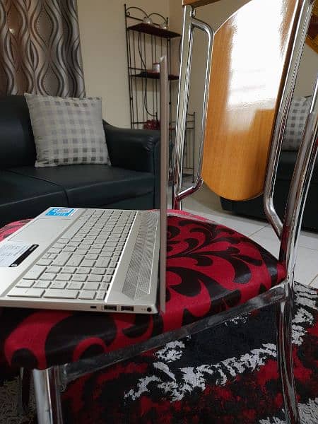 HP World Slim LapTop 3