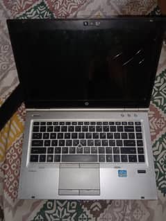 HP elitebook 8460p 4GB Ram 320 GB