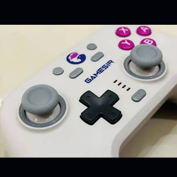 Gamesir Nova (Bluetooth controller for PC) 4