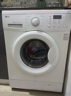 LG FULLY AUTOMATIC WASHING MACHINE