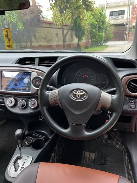 Toyota Vitz 2012 5