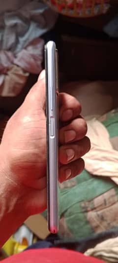 vivo y20    4.64