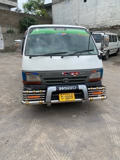 Toyota hiace 110       91/2000 kota