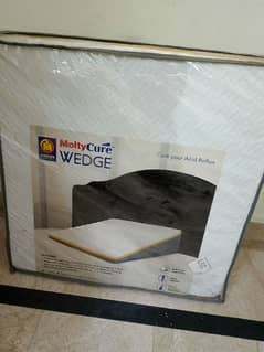 Molty Cure Wedge brand new, not opend