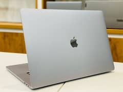 APPLE MACBOOK PRO 2019 CORE i7 16GB RAM 500Gb SSD 4 GB CARD