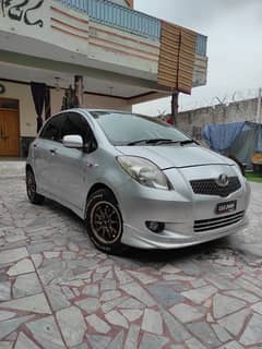 Toyota Vitz 2005