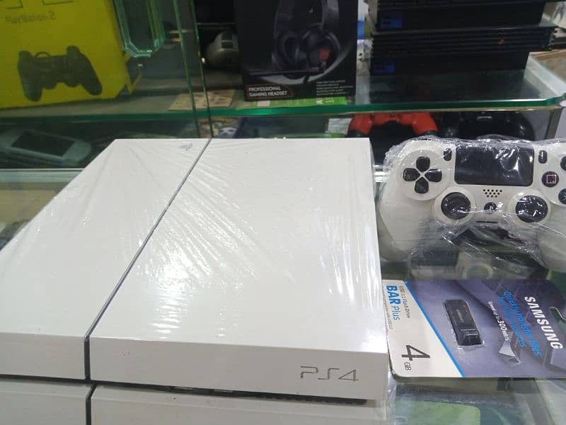 PS4 1tb hard drive limited edition white stable jailbreak 9.00 version 6