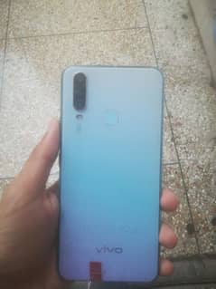 vivo Y17