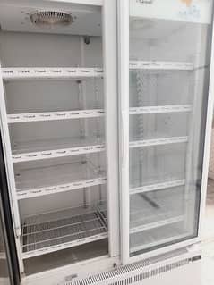 Caravell Chiller Double Door 10 By 10 Condition For Sale