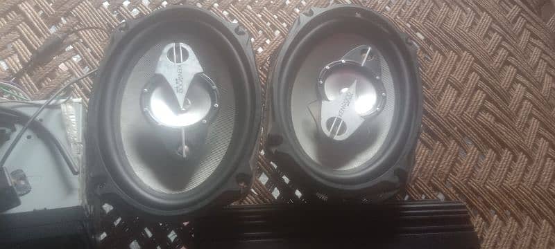 amp or 2speaker or lcd or back camera for sale(03087158756) 3