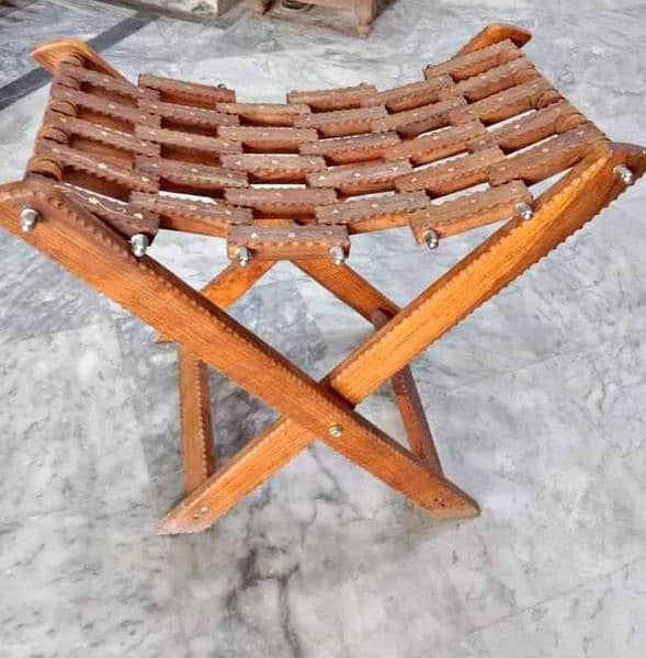 Folding Wooden Chairs And Stools 3