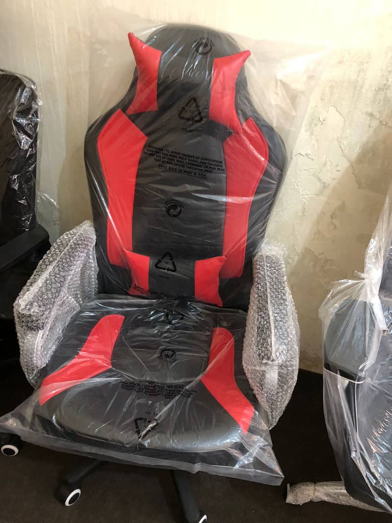 Office chair  for sale / Revolving Chair / executive chair in karachi 11