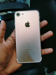 iPhone7 128 gb pta approved All ok h bs penal ma shade h