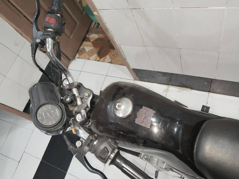 Suzuki Gd110 2014 model Islamabad number lush condition 3