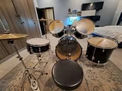 peace brand drum set good condition