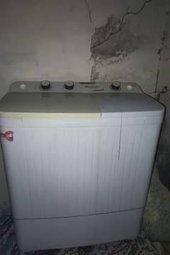 good condition Dawlance washing and drayer