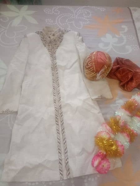 beautiful sherwani and kulla and mala 2