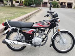 HONDA CG 125 MODEL 2024 KM 2200 KEY 2 TOTAL GENUINE ALL PUNJAB NUMBER