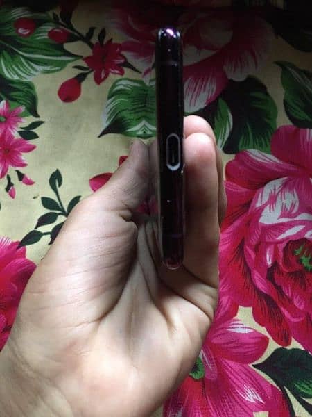 Song Xperia xz3 non pta 4_64 condition 9/10 6