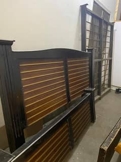 Wooden bed with iron frame Lifetime