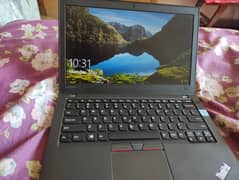 Lenovo Thinkpad X270 with original charger