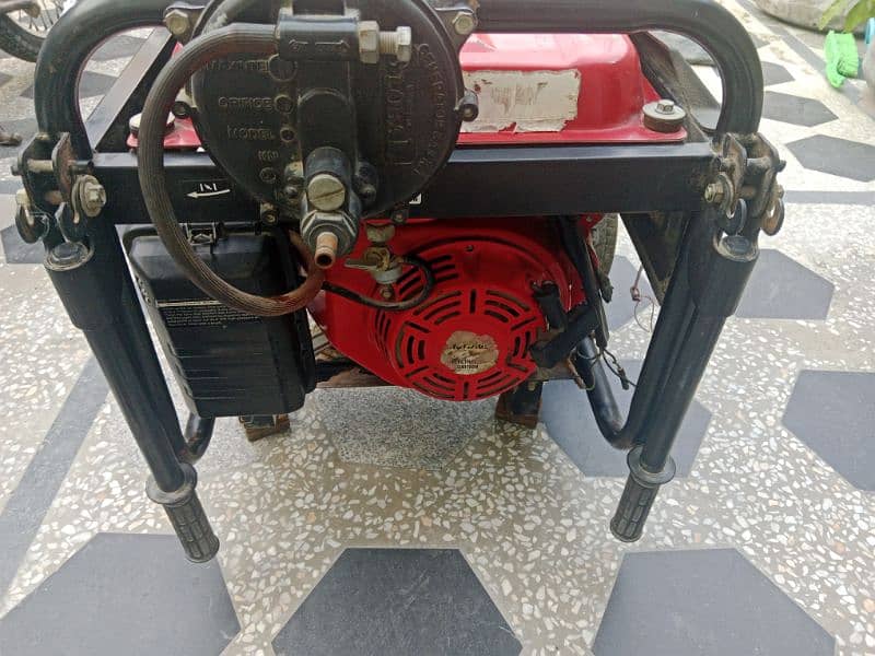 Homage generator 4.5 kva petrol and gas 1