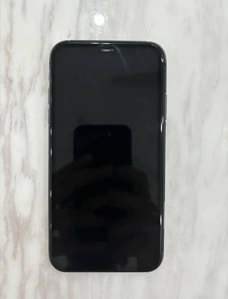 Iphone 11 64 GB Non PTA Factory unlocked Condition 10/10. 2