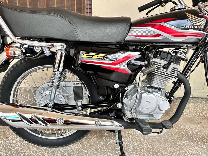 Honda c. g 125 new Bike for sale 1