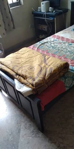 Solid wood single bed with mattress