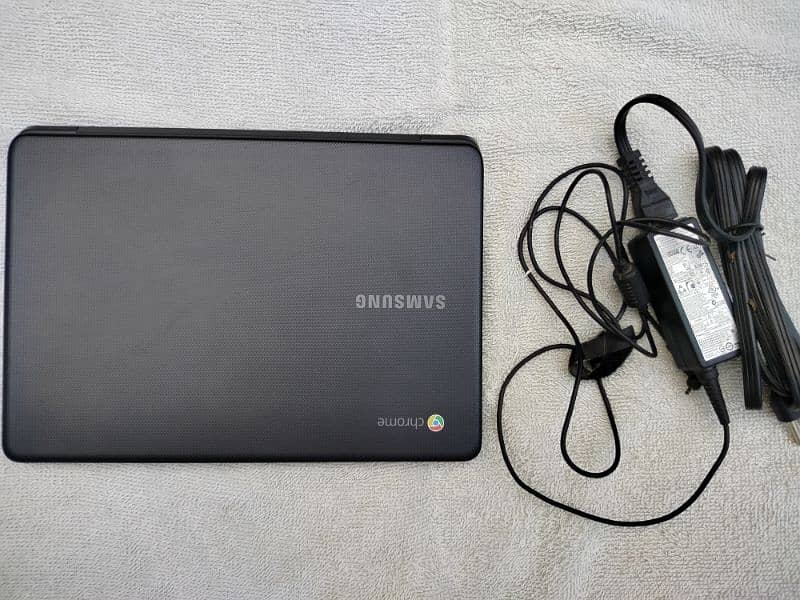 Samsung Chromebook laptop play store Supported 0