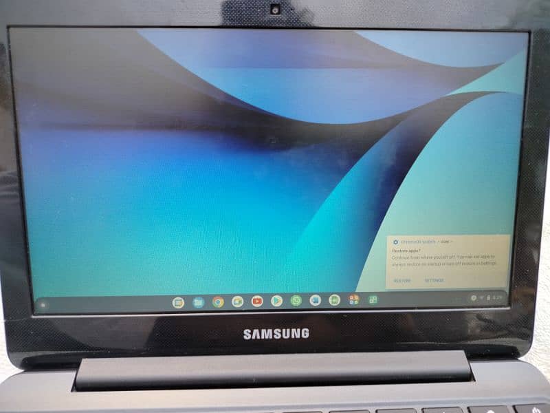 Samsung Chromebook laptop play store Supported 4