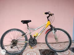 24 size cycle condition 10/9 very urgent sell gear working 0