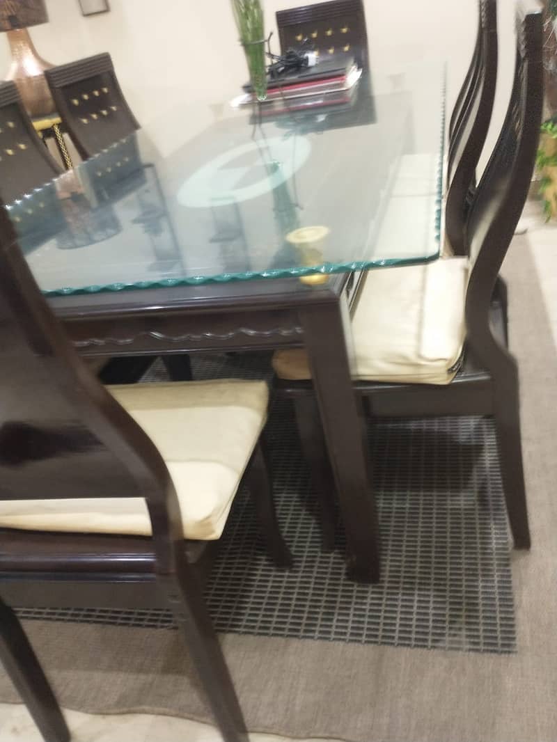 Dining Table used 4