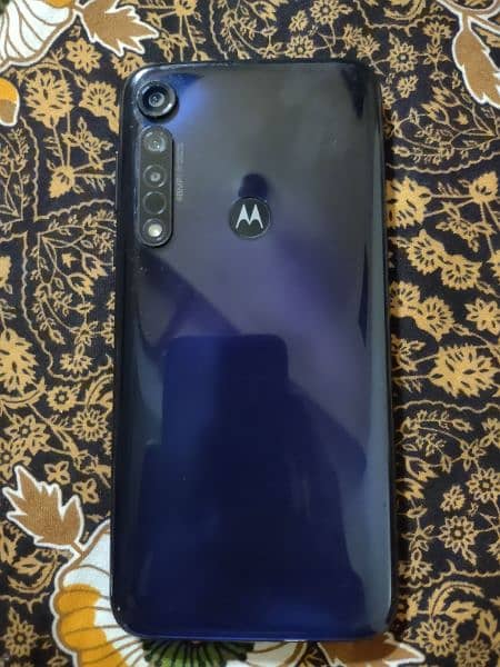 MOTO G8 PLUS 1