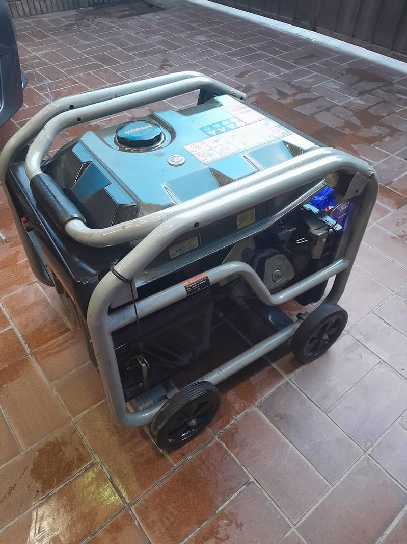 Generator Hyundai Generator 5.5 kVA Model HGS 6250  For Sale 2