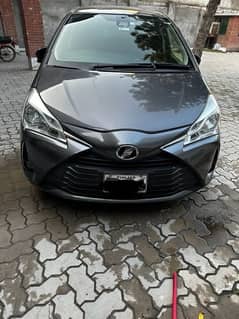 toyota vitz 2018